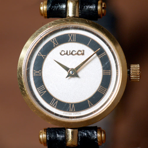 OLD Gucci <訳あり>バングルウオッチ（黒）