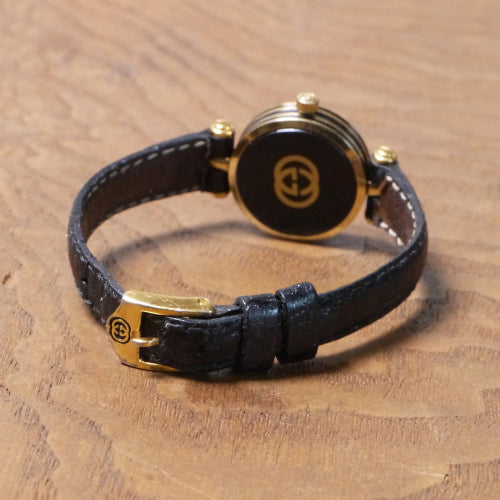 OLD Gucci <訳あり>バングルウオッチ（黒）