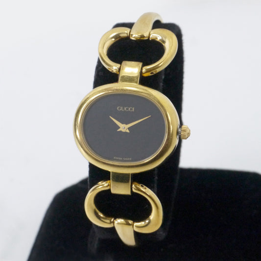 OLD Gucci　ブラックフェイス ブレスレット腕時計（ゴールド）