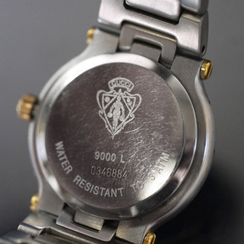 OLD Gucci ダイヤ付ジャバラ腕時計（箱付き）