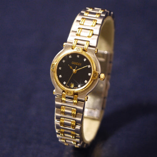 OLD Gucci ダイヤ付ジャバラ腕時計（箱付き）