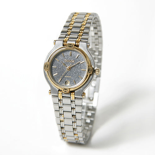 OLD Gucci ジャバラ腕時計（フェイス黒）