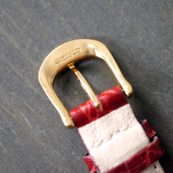 OLD Gucci ギリシャ数字 クロコ腕時計（赤）