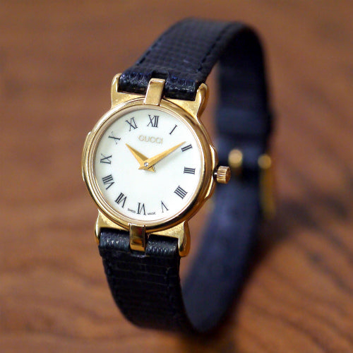 OLD Gucci ギリシャ数字 腕時計（リザード /黒）