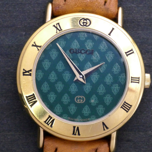 OLD Gucci レア!!総クレスト柄 腕時計（キャメル）