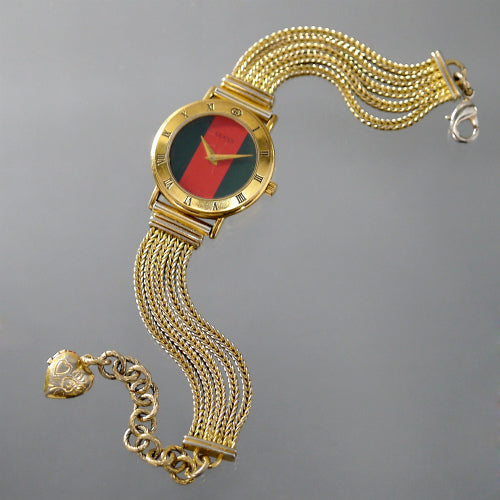 OLD Gucci ブレスレットウォッチ(シェリーライン）