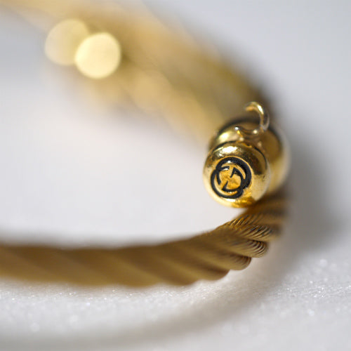 OLD Gucci インタロッキングGバングルウォッチ