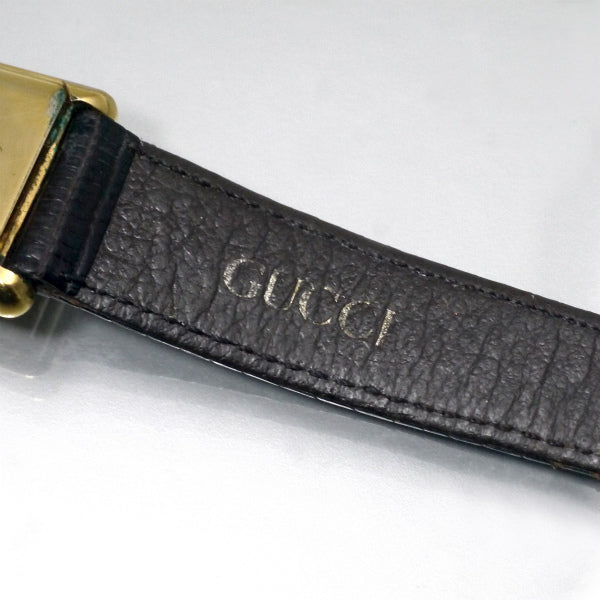 OLD Gucci レクタンギュラーロゴフェイス腕時計（黒）