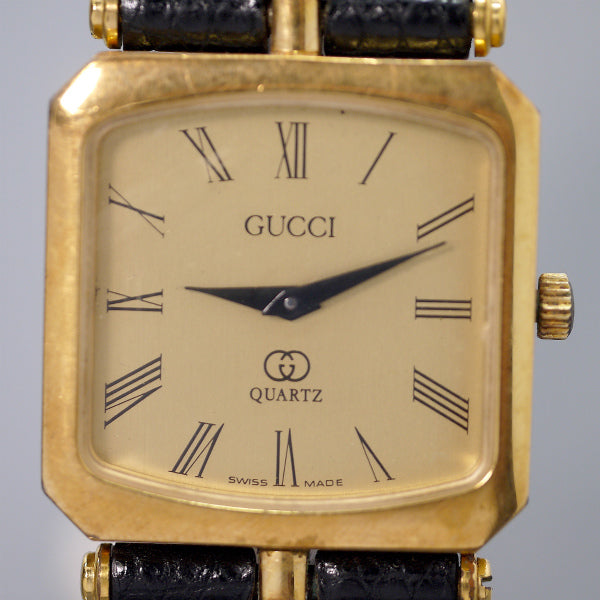 OLD Gucci サイドシェリー スクエア腕時計（リザード黒バンド）