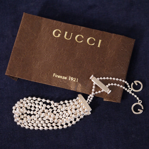 Gucci GGモチーフブレスレット（シルバー）