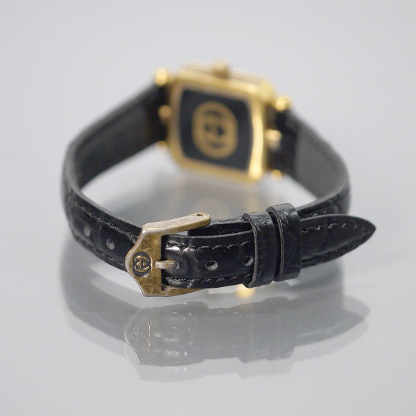 OLD Gucci クロコバンド スクエア腕時計（黒）