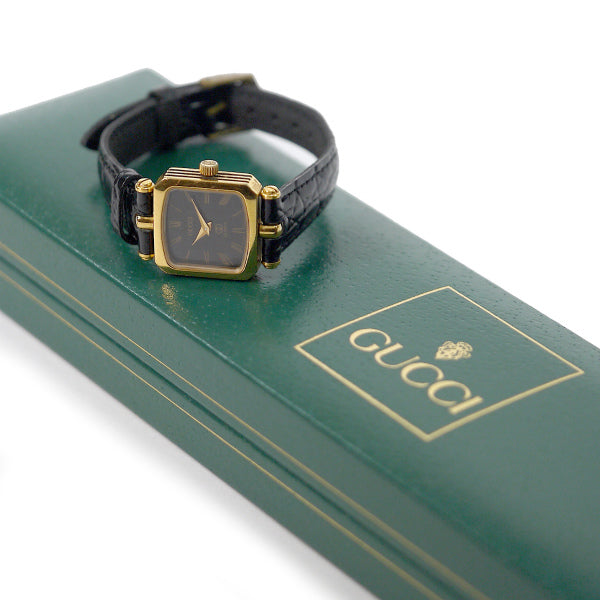 OLD Gucci クロコバンド スクエア腕時計（黒）