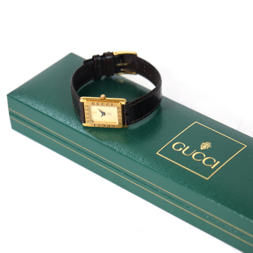 OLD Gucci  ロゴ入り腕時計（茶）