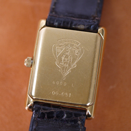OLD Gucci  ロゴ入り腕時計（茶）
