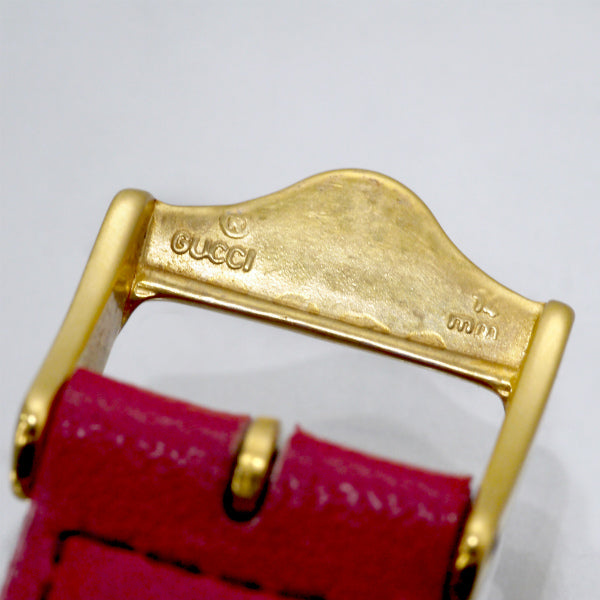 OLD Gucci　サイドシェリービッグフェイス腕時計（赤）