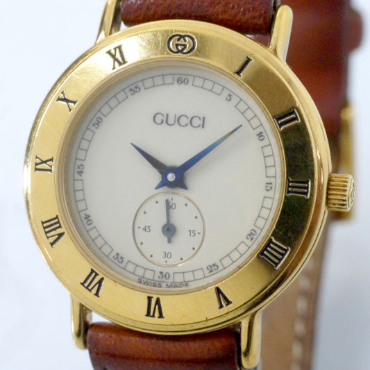 OLD Gucci ギリシャ数字 秒針腕時計（レザー/茶）
