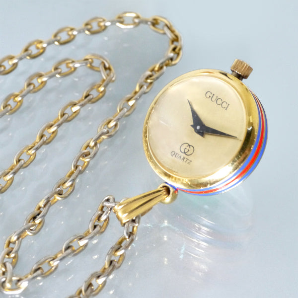OLD Gucci<訳あり＞ペンダントウォッチ（クォーツ）