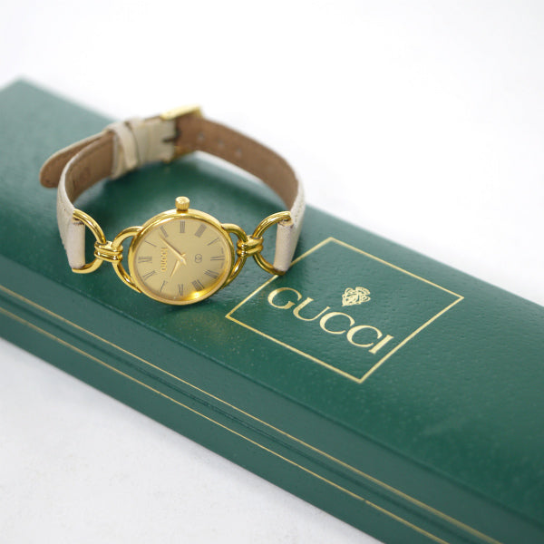 OLD Gucci ギリシャ数字サイドビット腕時計（アイボリー）