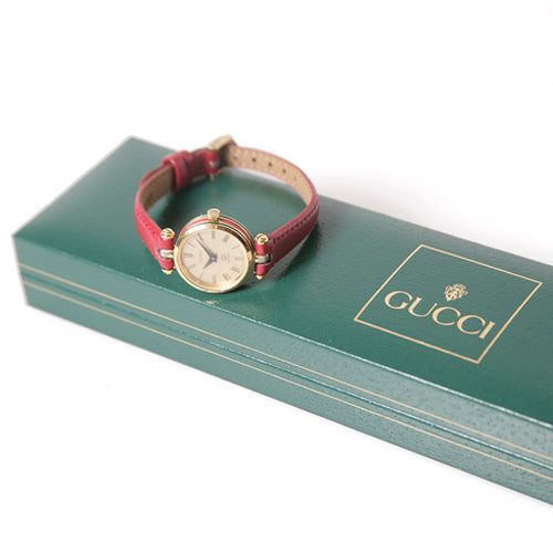 OLD Gucci シンプル腕時計（赤）