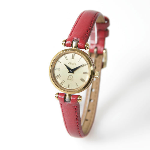 OLD Gucci シンプル腕時計（赤）