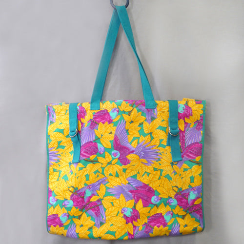 HERMES　オウム柄トート