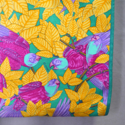 HERMES　オウム柄トート