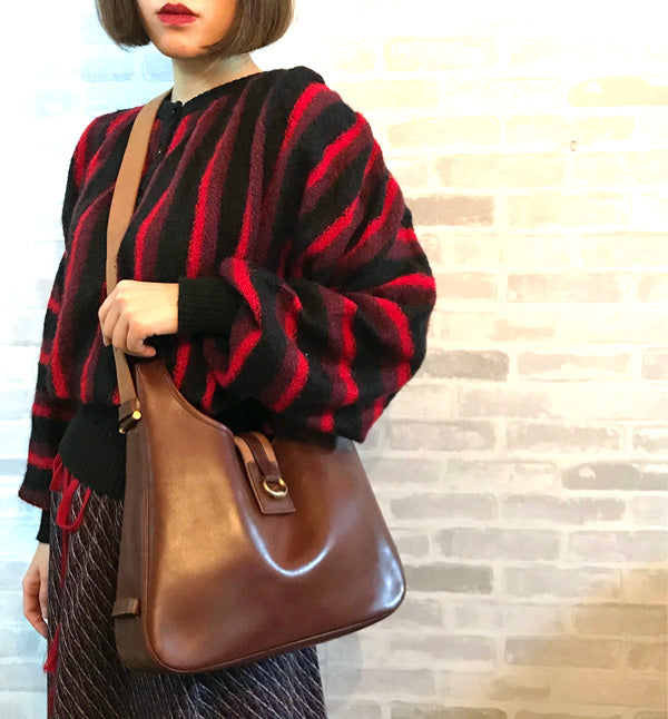 HERMESサコ　斜めがけ皮ショルダー（茶）