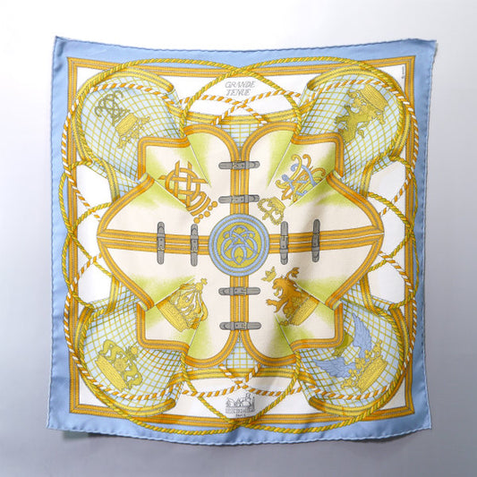 HERMES　ミニカレ スカーフGRANDE TENUE（青系）