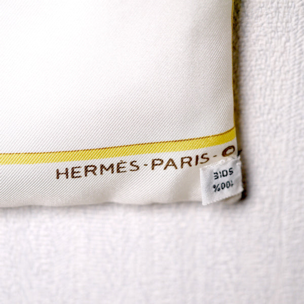 HERMES　マキシツイリー ロングスカーフ（黄緑）