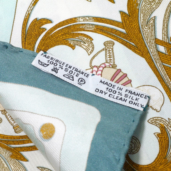 HERMES　ミニカレ スカーフCheval Turc.（水色/トルコの馬 ）