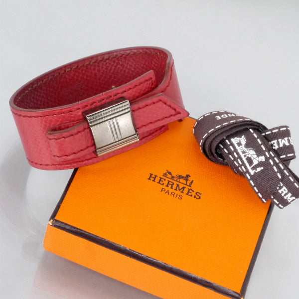 HERMES　アルテミス カデナモチーフレザーブレスレット（赤）