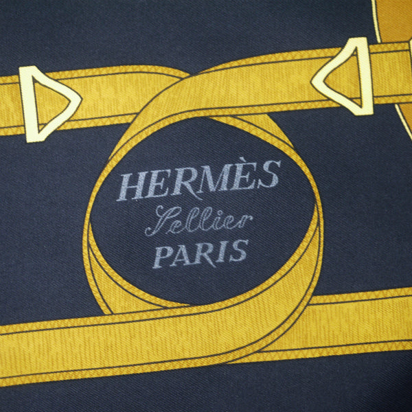 HERMES　大判カレ90スカーフ Eperon d'Or（黒系/黄金の拍車）