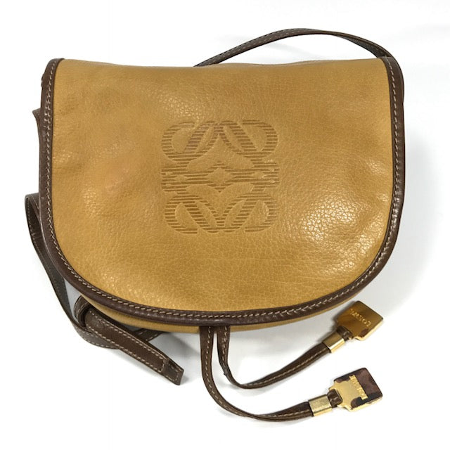 LOEWE　アナグラムロゴ 斜め掛けポシェット（黄）