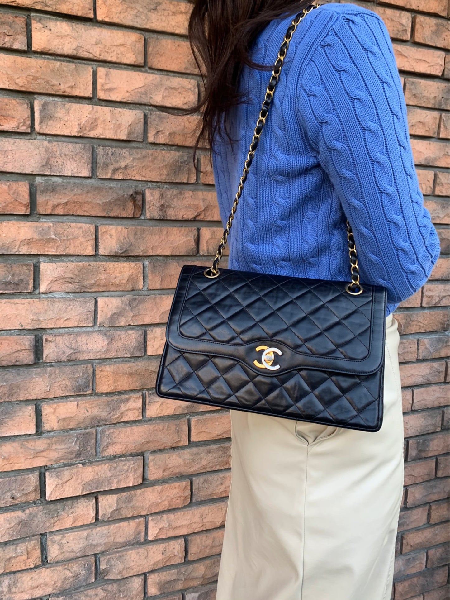 OLD CHANEL 80s パリ限定デザインフラップチェーンバッグ（黒/ラムスキン）