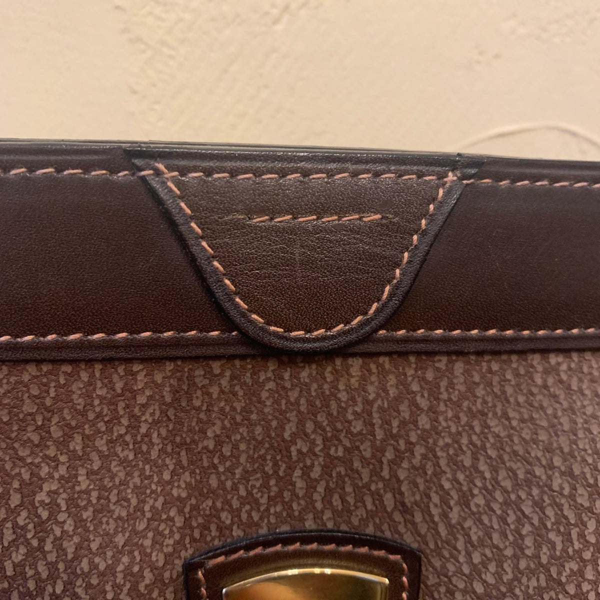 OLD Gucci 70s逆三角プレートセカンドバッグ