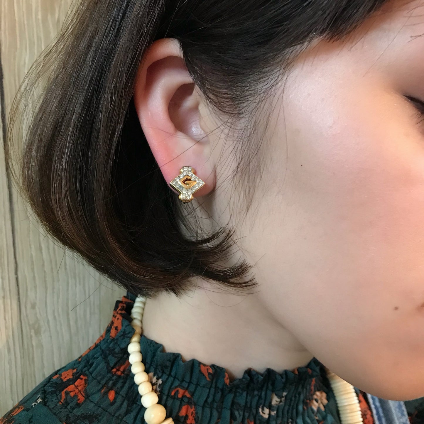 GIVENCHY ジルコニア ダイヤ型イヤリング&ネックレス