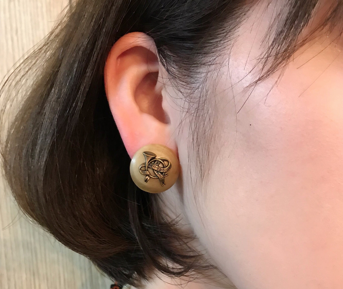 HERMES　ホルンモチーフ イヤリング（バッファローホーン）