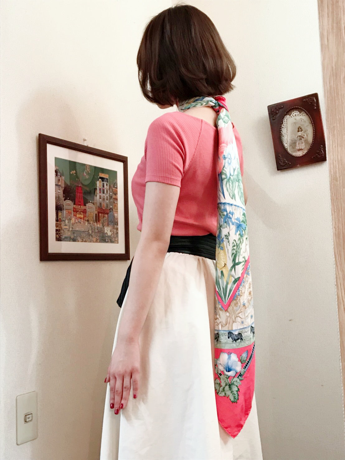 HERMES　大判カレ90　オウム×花（ピンク系）