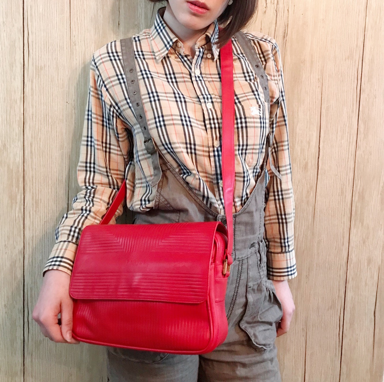 Lanvin 総革ライン柄スクエアショルダー（赤）