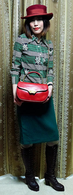 Karl Lagerfeld  赤 総皮マドモアゼルバッグ