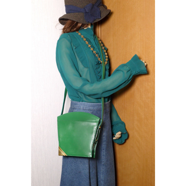 Lanvin 扇型ロゴプレート総革ショルダー（グリーン）