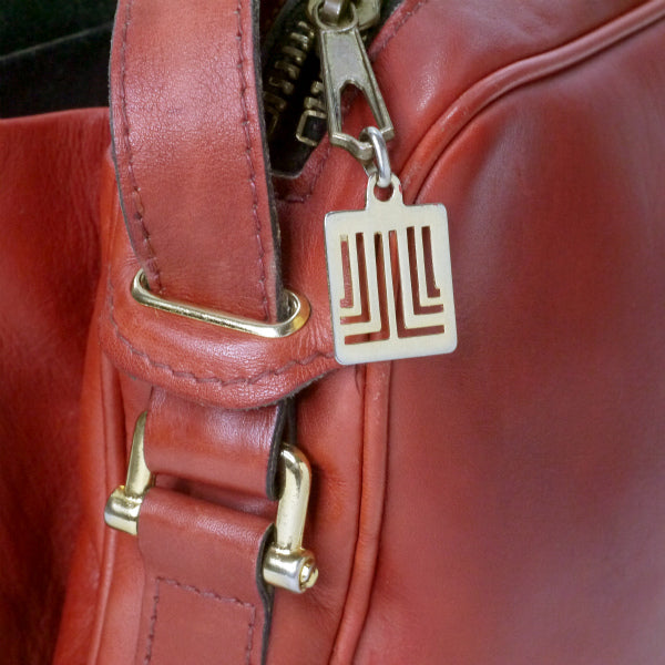 Lanvin ロゴプレート総革ショルダー（赤）