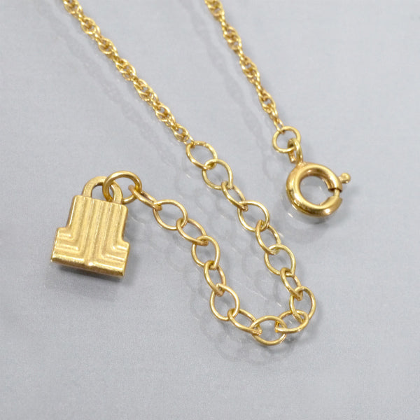 LANVIN　グリーンストーン ハートネックレス（ゴールド）