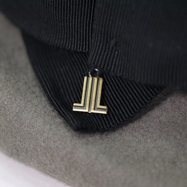 LANVIN en Bleu リボン付きクローシュ帽子（グレー）