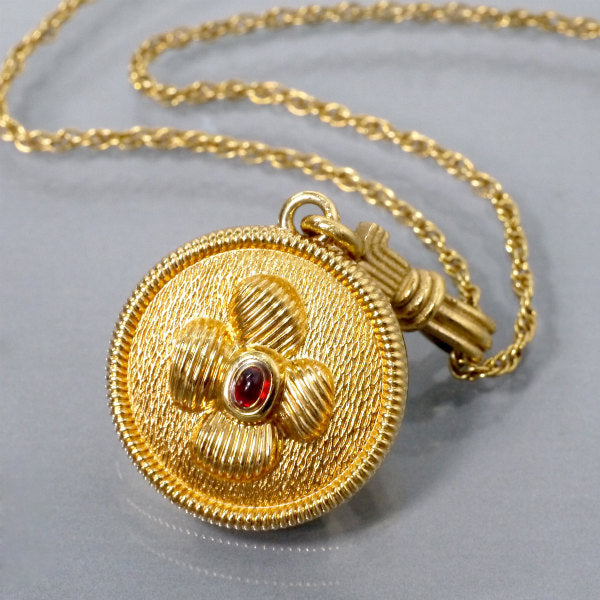 LANVIN　コインフラワーネックレス（ゴールド）