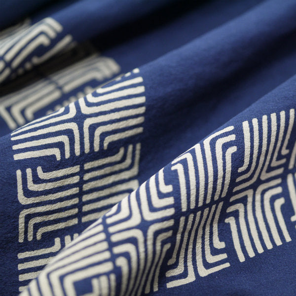 LANVIN シルク100%ロゴ柄ブラウス（紺）