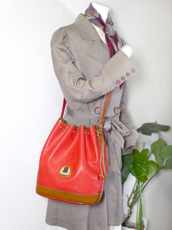 Old Lancel　エンブレム巾着ショルダー（赤×キャメル）