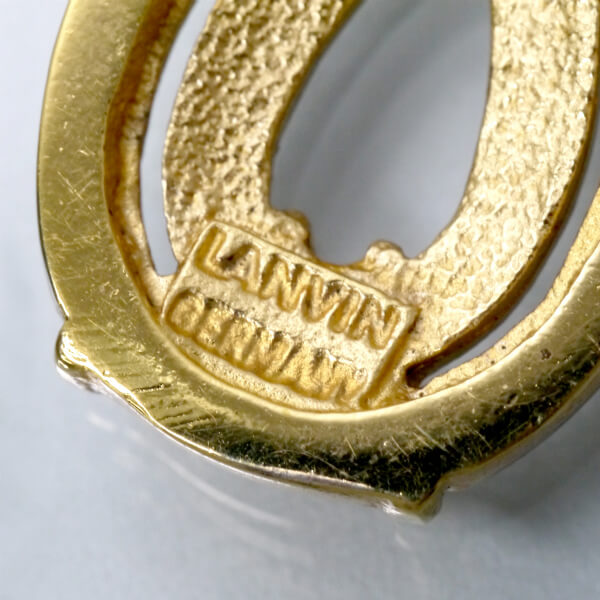 LANVIN　ドロップ型ロゴストーンネックレス（ゴールド）