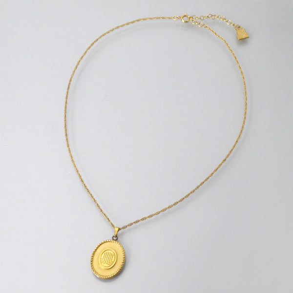 LANVIN　楕円プレート ロゴネックレス（ゴールド）