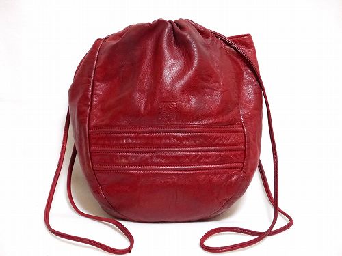 LOEWE 斜めがけ総皮 巾着ポシェット（ボルドーワイン）